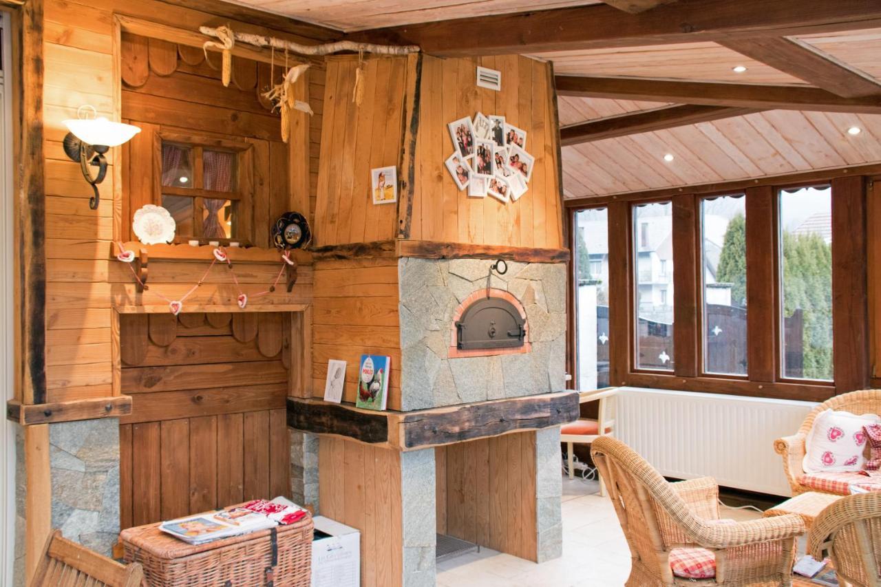 Chez Marlyse-Chambres Et Table D'Hotes Saint-Maurice-sur-Moselle Exterior foto