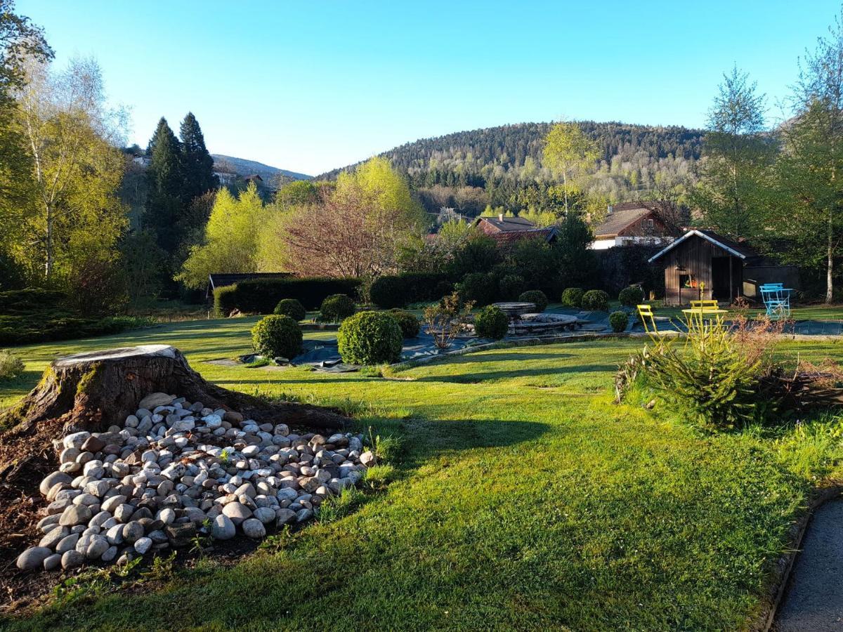 Chez Marlyse-Chambres Et Table D'Hotes Saint-Maurice-sur-Moselle Exterior foto